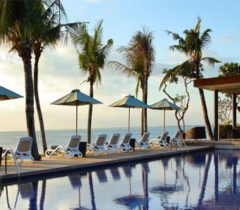 Anvaya pool with sea view 