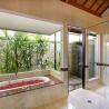 Villa Saujana bathtub