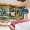 Atas Ombak Villa - Master Bed Wedding Venue