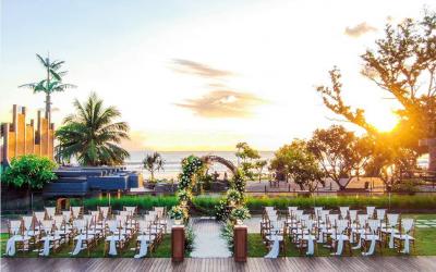 Indigo Bali Seminyak Beach